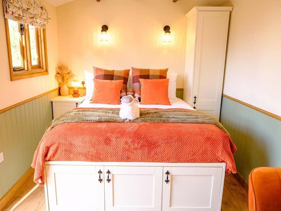 Lintmill Lodges - Heather Shepherds Hut Sorn ภายนอก รูปภาพ